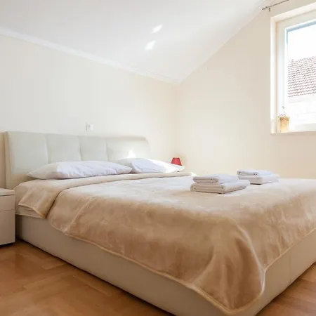 Ater A8 Apartman