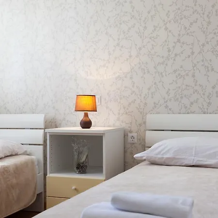 Ater A8 Apartman *